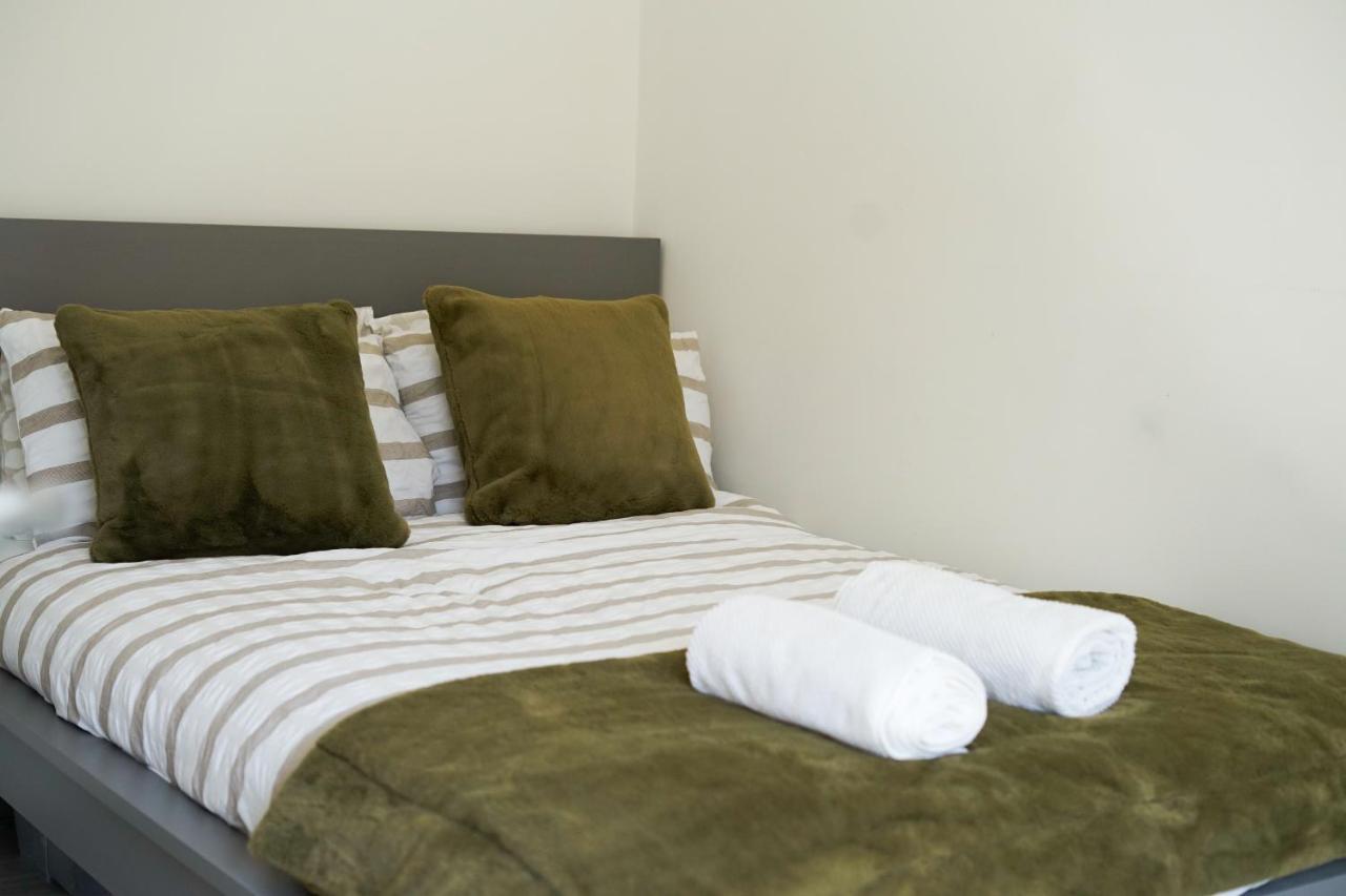 Brighton City Centre 2Br Apartment - Perfect For Contractors, Families & Groups - Free Parking & Walk To Beach ภายนอก รูปภาพ